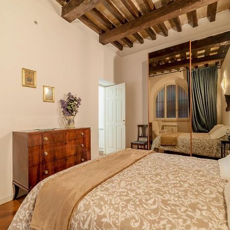 Rione Monti & Cavour Apartment โรม ภายนอก รูปภาพ